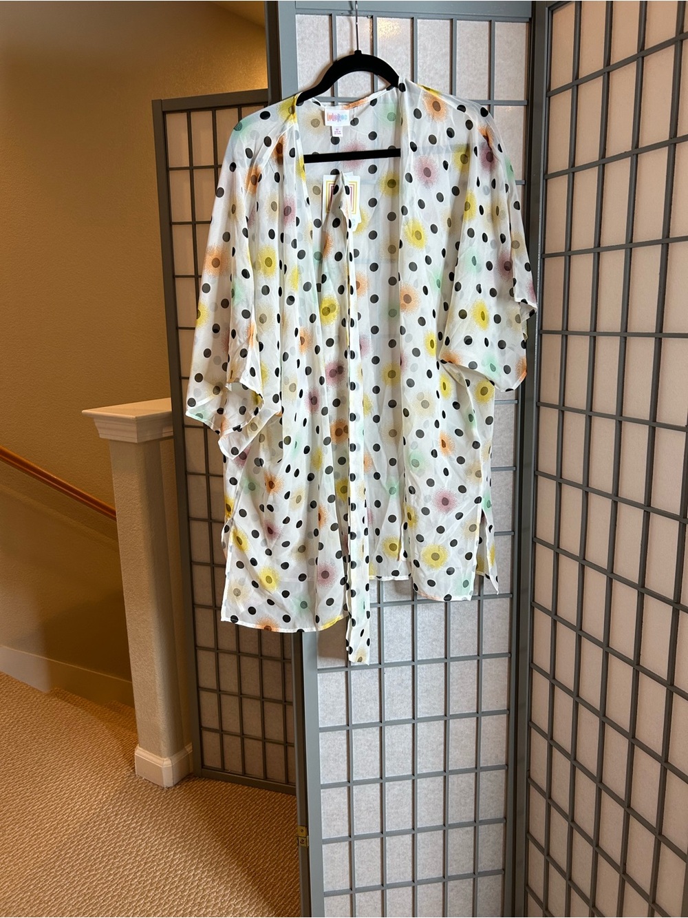 NWT LuLaRoe Daphne Kimono Cardigan - Cream with Black Dots & Watercolor Spots